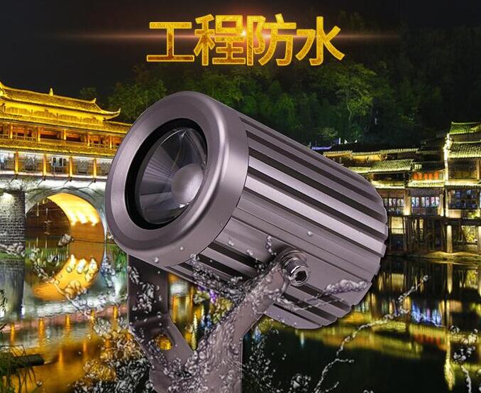 室外led投光燈使用的優(yōu)勢有哪些？(圖1)